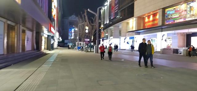 女人街再見了結局（女人街服裝批發(fā)市場）