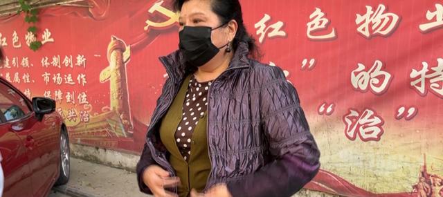干洗店一件衣服多少錢(qián)_（干洗店一套衣服多少錢(qián)）