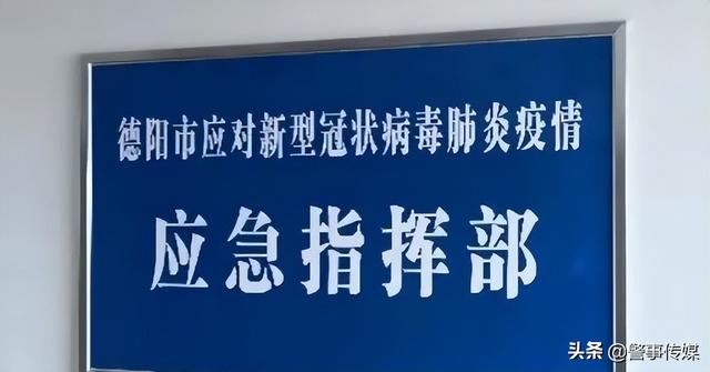 舌頭上長黃色的毛，舌頭表面上很黃像一層絨毛一樣？