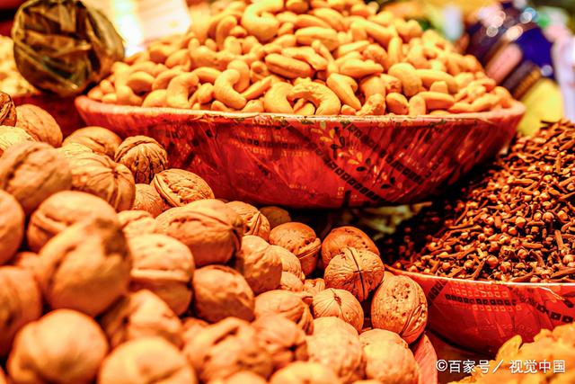 零食店貨源在哪里找，零食店貨源在哪里找啊？