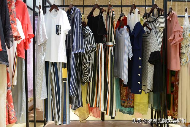 女裝批發(fā)廠家直銷微信，女裝批發(fā)廠家直銷貨源微信？
