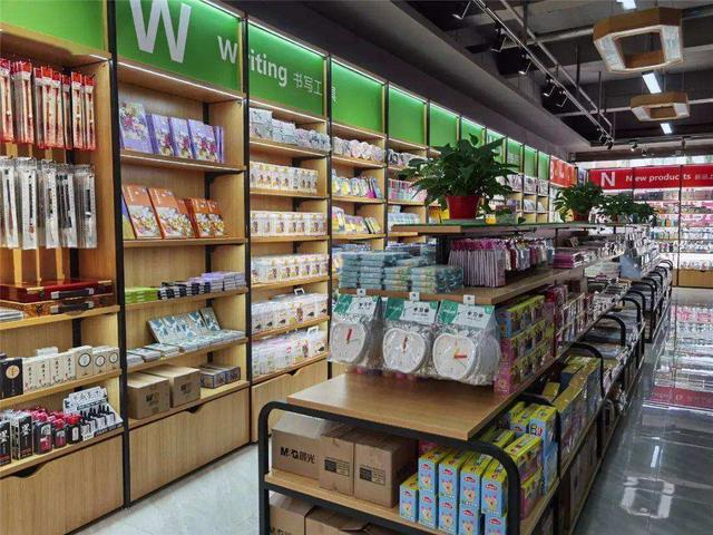 文具的進(jìn)貨渠道在哪里，文具批發(fā)店進(jìn)貨渠道？
