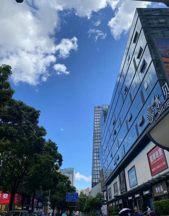 飾品批發(fā)市場(chǎng)進(jìn)貨渠道，廣東飾品批發(fā)市場(chǎng)進(jìn)貨渠道？