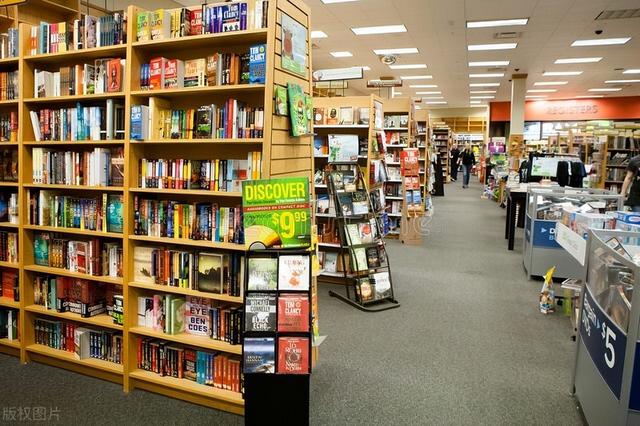 我想開一個書店進貨的渠道是什么，書店批發(fā)市場進貨渠道？