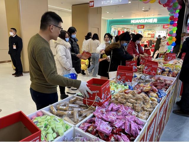 零食店的零食進貨渠道，開零食店去哪進貨？