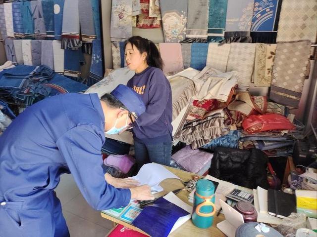 溫州批發(fā)衣服最便宜的地方在哪里進(jìn)貨，溫州最便宜的服裝批發(fā)市場在哪里？
