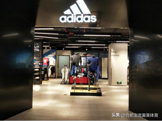 微商賣鞋子貨源怎么找，微商賣鞋子一手貨源？