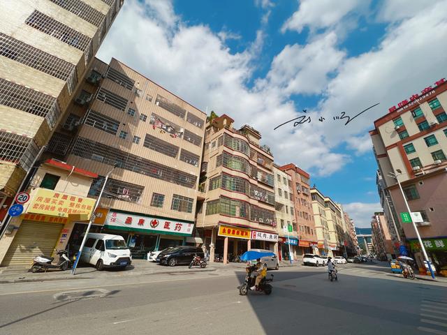廣州淘寶有數(shù)據(jù)包貨源批發(fā)市場嗎在哪里，廣州淘寶供貨市場？