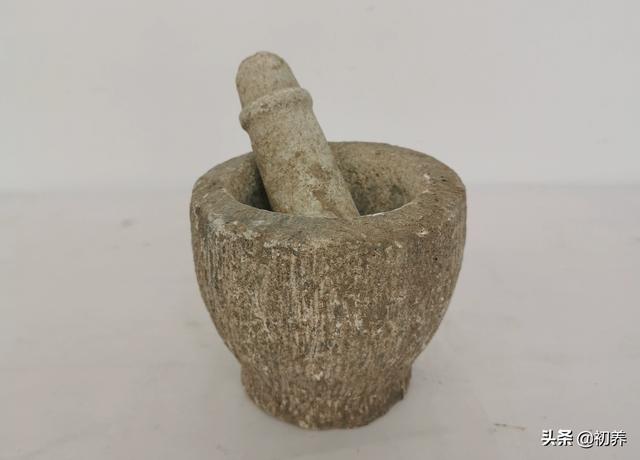 農村老家的蒜臼子，你還留著嗎？