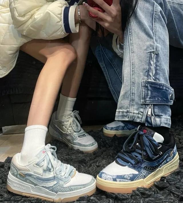 李寧鞋子貨源，李寧鞋子貨源哪里找？
