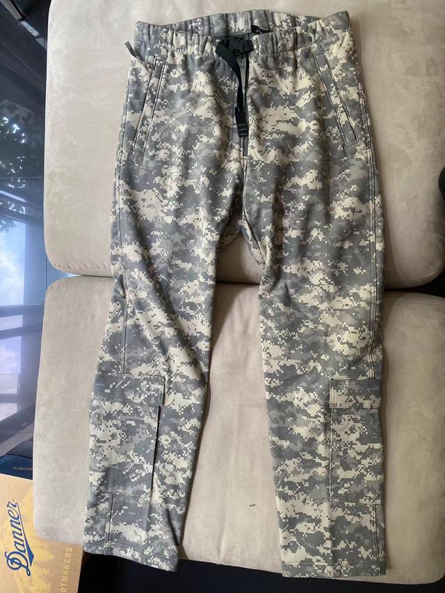 戶外服飾——美軍MASSIF_IWOL_FREE_UCP陸航阻燃軟殼褲評(píng)測(cè)