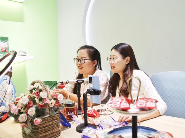 淘寶若羌紅棗網(wǎng)店代理貨源是真的嗎，淘寶若羌紅棗網(wǎng)店代理貨源是真的嗎可信嗎？