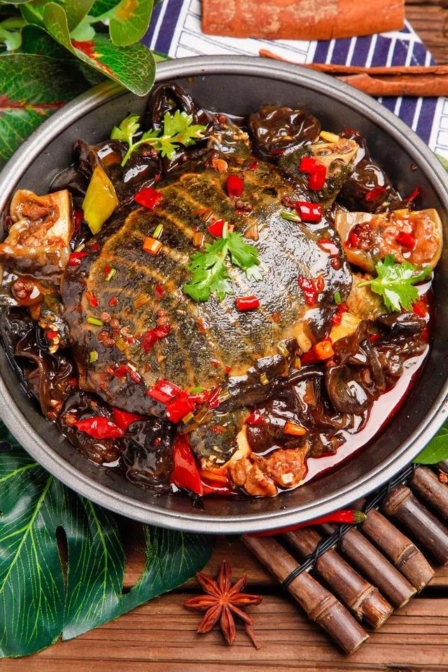 微商麻辣小吃貨源怎么找，微商麻辣小吃貨源怎么找的？