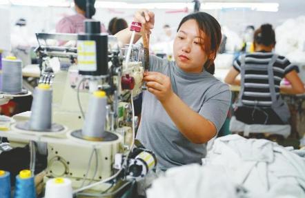 福永衣服批發(fā)在哪，福永時裝公司招聘？